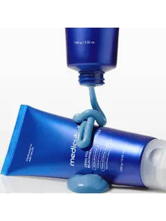 MASCARILLA DE BARRO PARA PUNTOS NEGROS MEDICUBE
