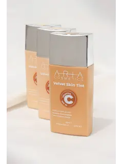 BASE CON PROTECCIÓN SOLAR ARIA COSMESTIC